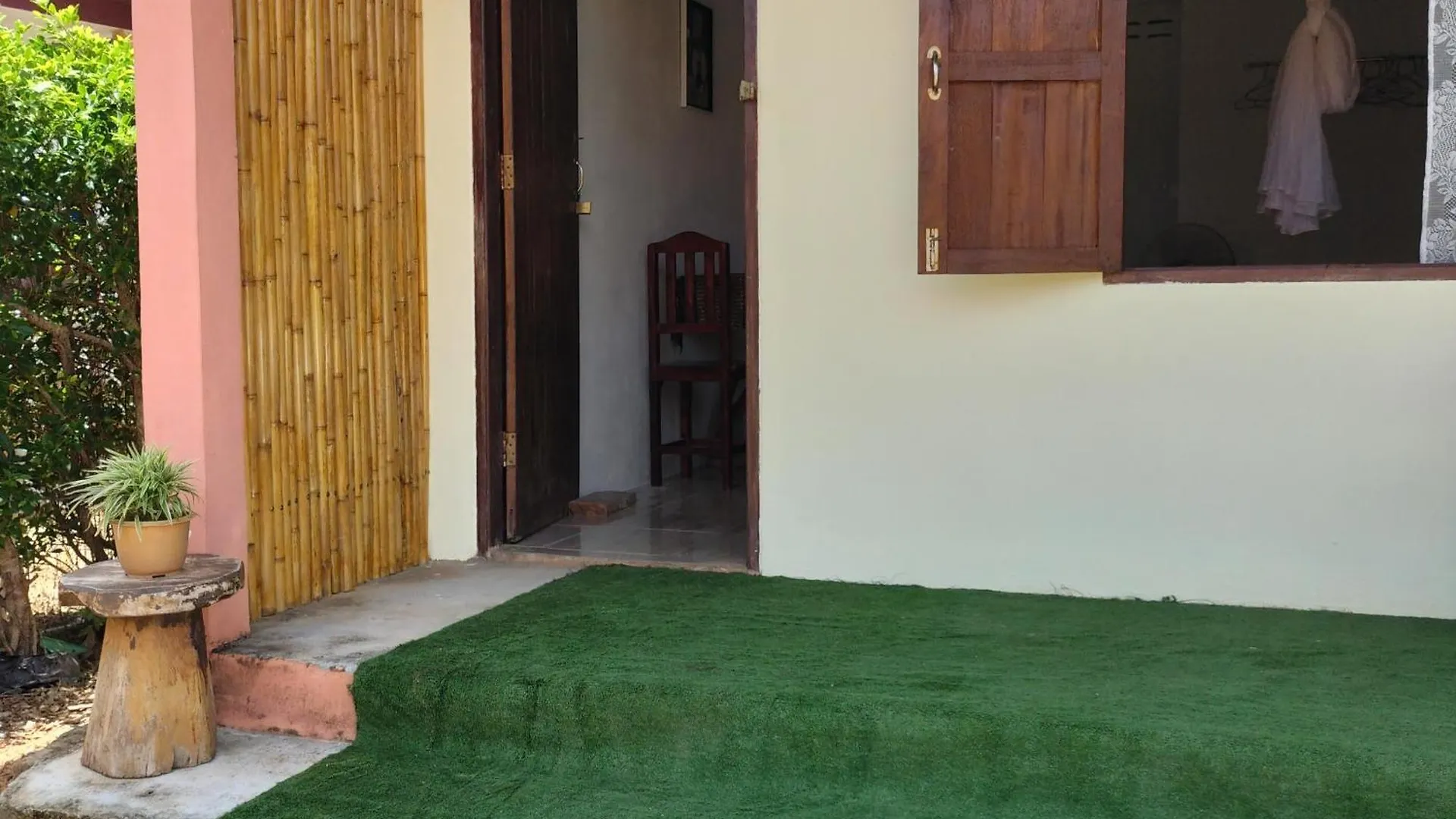 Lanta Rabbit Rooms Ko Lanta 0*,  Tayland