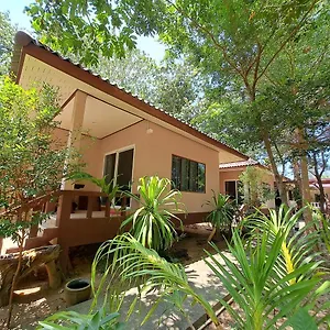 Baan Long Ko Lanta