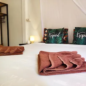 Guest house Long Simple House (adults Only), Koh Lanta