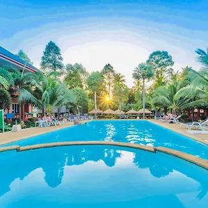 3* Resort Peaceful , Long -